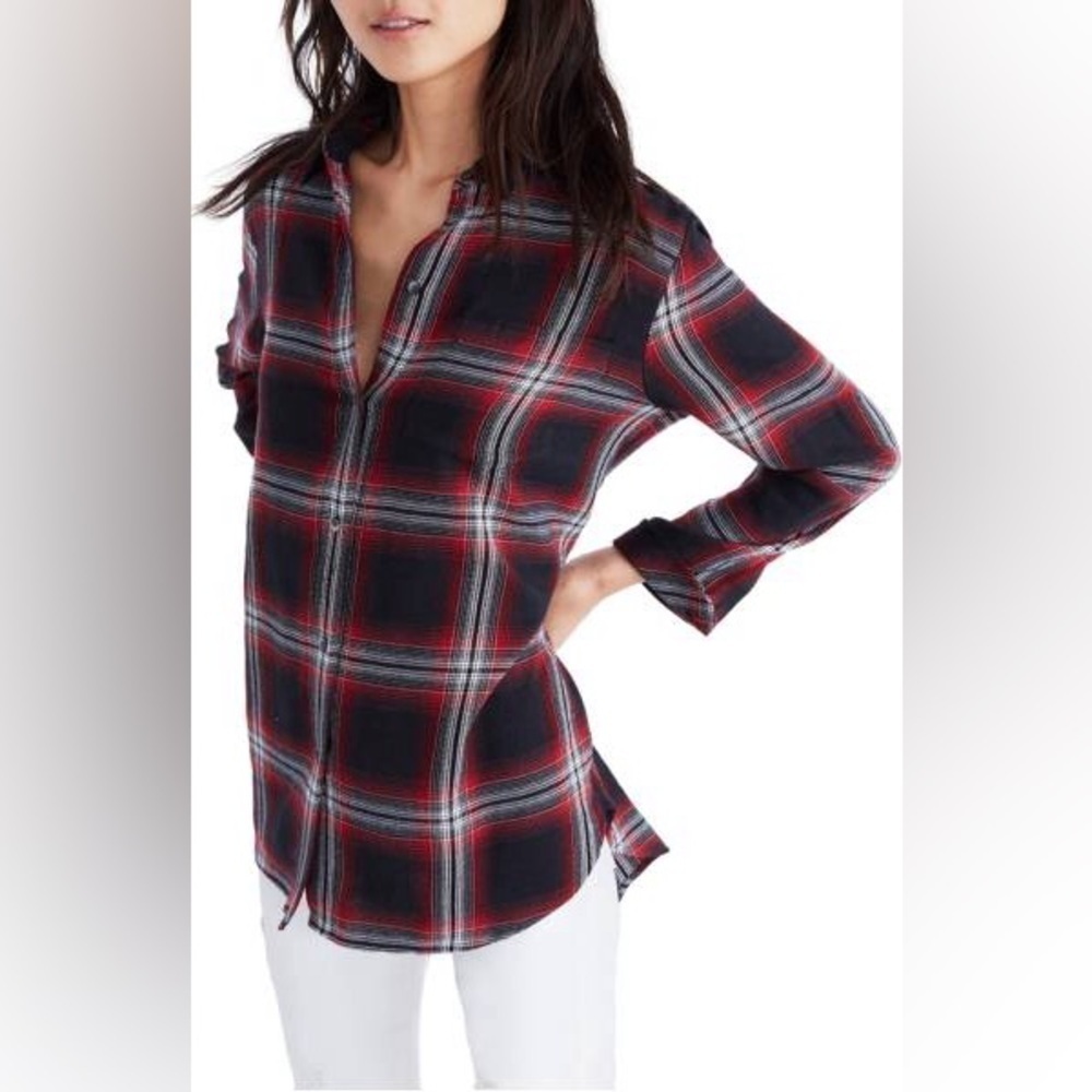 447 - Madewell EUC Red/Black Plaid Long Sleeve Top, Size M